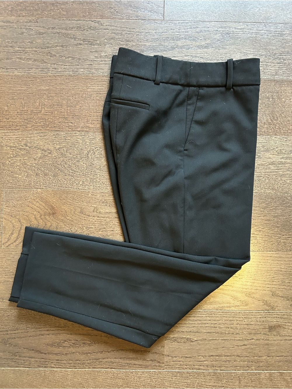 Banana Republic Sloan Slim Mid-Rise Pixie Cropped Pants - Black, Size 10